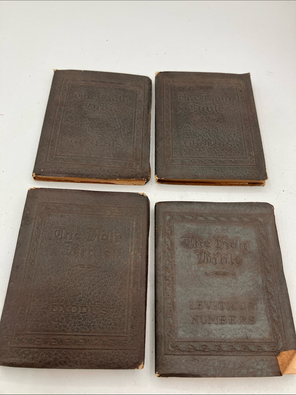 Little leather library for Mini Holy Bible Set -